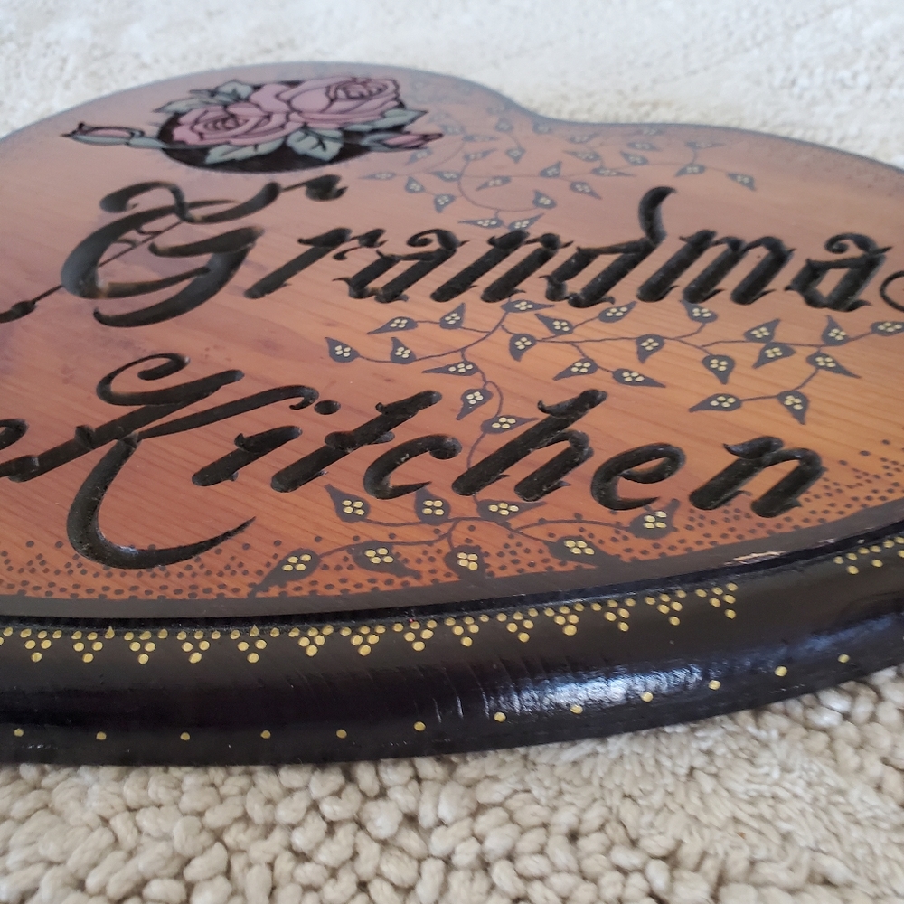 Handmade Heart Wood Wall Hanging "Grandma's Kitchen" Floral 12 x 10" Kitschy - Picture 6 of 13